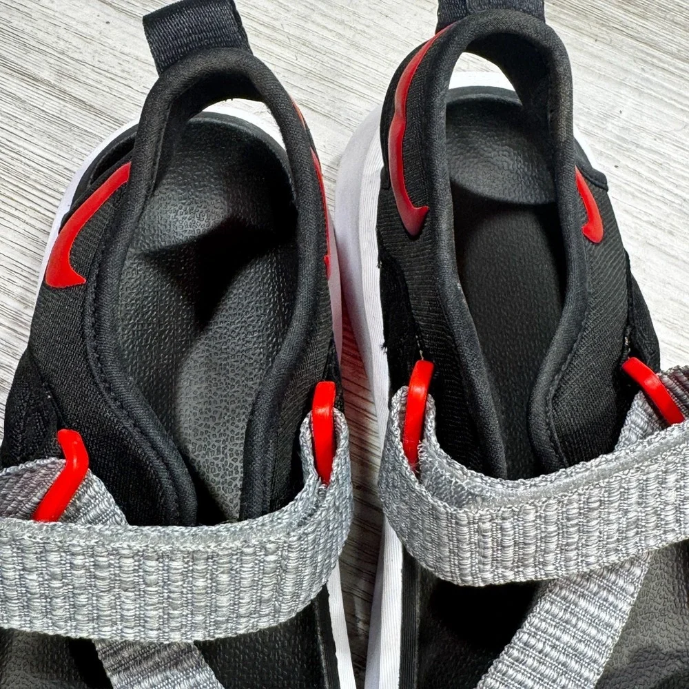 Nike Vista Sandals Shoes Mens Size 8 Black Red Strap Adjustable DJ6606-002
